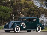 Packard Twelve Club Sedan 1936 года